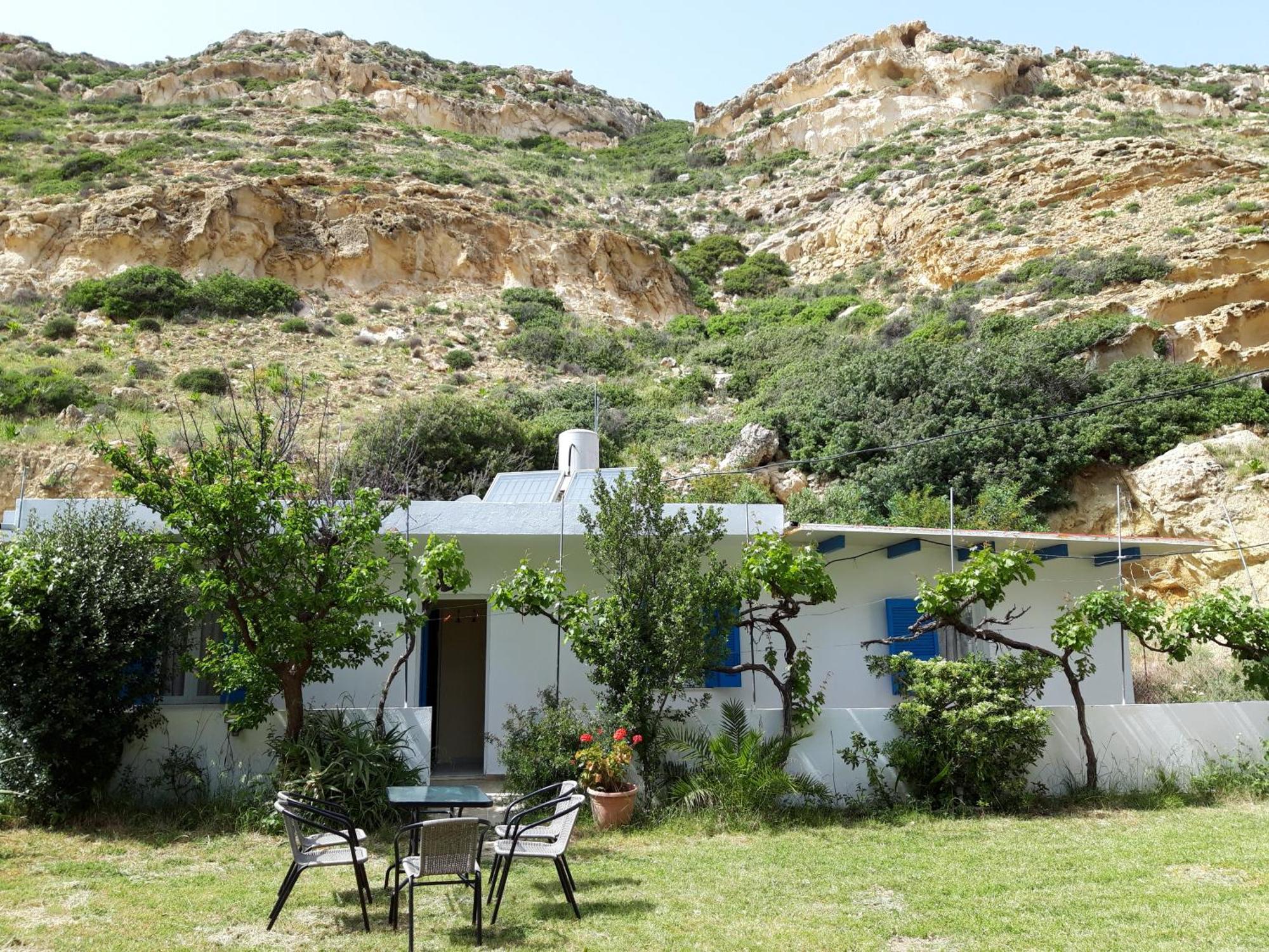 Hotel Neos Matala Exteriér fotografie